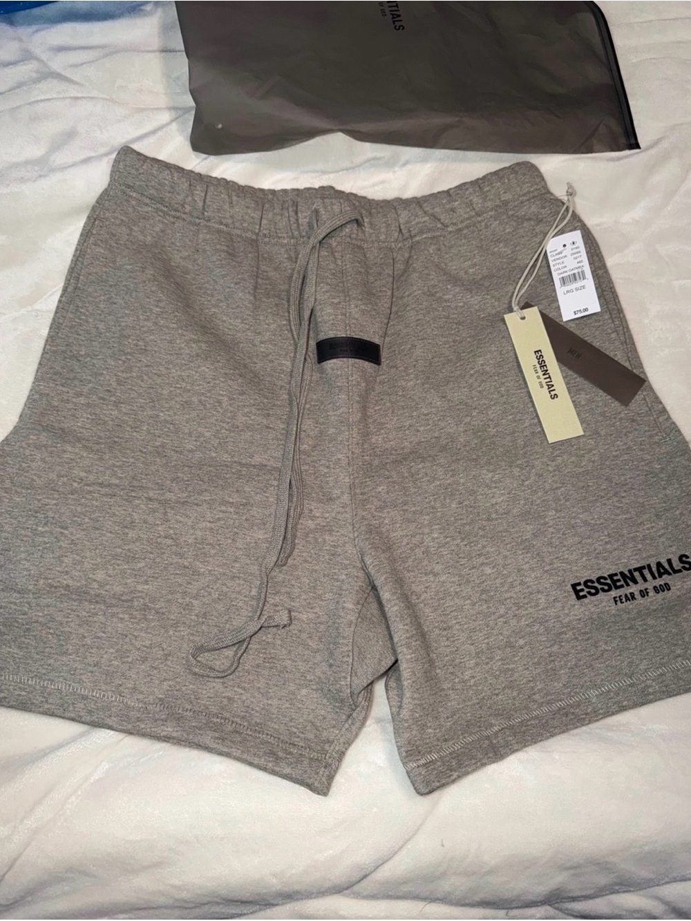 Shorts fear of God Essentials large dark oatmeal
